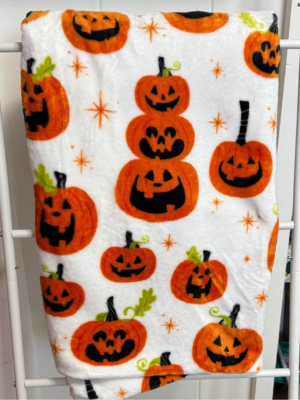 Halloween Pumpkin Plush Throw Blanket